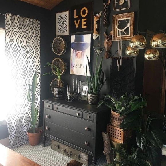 Simone’s Closet - Picture 6 of 10